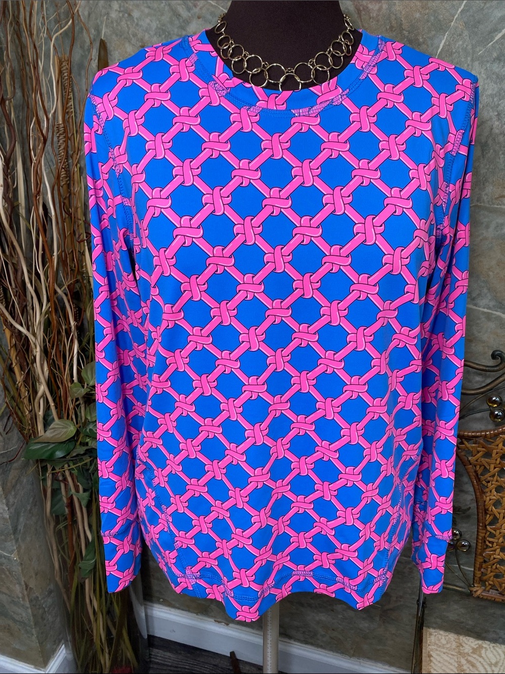 Lulu B vibrant long sleeve pull over sport top blouse tunic athletic new pockets